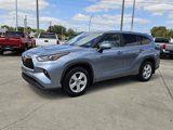 Certified 2023 Toyota Highlander LE image 3