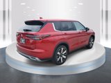New 2025 Mitsubishi Outlander SE image 4