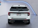 New 2025 Ford Explorer Platinum image 3