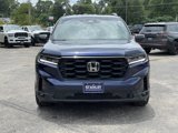 Used 2024 Honda Pilot Sport image 2