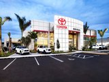 Certified 2025 Toyota Land Cruiser image 3