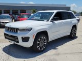 New 2025 Jeep Grand Cherokee Overland image 3