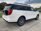 New 2025 Ford Expedition Active image 3