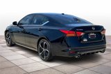Used 2024 Nissan Altima 2.5 SR w/ SR Premium Package image 2