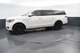 Used 2024 Lincoln Navigator L Reserve image 2