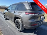 New 2025 Jeep Grand Cherokee Altitude image 4