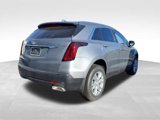 New 2025 Cadillac XT5 Luxury image 2