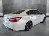 Used 2017 Nissan Altima 2.5 SV image 4