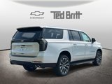 New 2025 Chevrolet Suburban High Country image 2