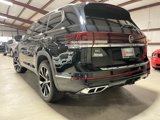 Used 2024 Volkswagen Atlas SEL Premium R-Line image 5
