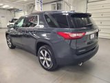Used 2021 Chevrolet Traverse LT w/ LT Premium Package image 4