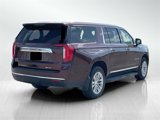 Used 2023 GMC Yukon XL SLT w/ SLT Luxury Package image 5