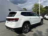New 2025 Volkswagen Atlas SE image 5