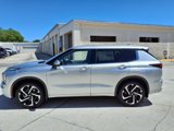 New 2025 Mitsubishi Outlander SEL image 2