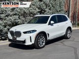 Used 2025 BMW X5 xDrive50e image 3