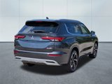 New 2025 Mitsubishi Outlander SEL image 3