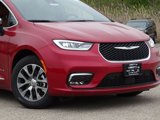 New 2025 Chrysler Pacifica Pinnacle image 2