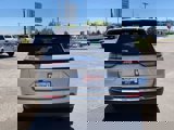 New 2025 Jeep Grand Cherokee Laredo image 4