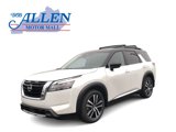 New 2025 Nissan Pathfinder Platinum image 4