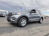 Certified 2022 Ford Explorer XLT w/ Equipment Group 202A image 3