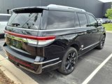 Used 2023 Lincoln Navigator Reserve image 5