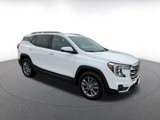 Used 2024 GMC Terrain SLT image 2
