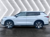 New 2025 Mitsubishi Outlander SE image 3