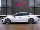 Used 2023 Nissan Altima 2.5 SR w/ SR Premium Package image 2