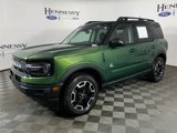Used 2024 Ford Bronco Sport Outer Banks w/ Tech Package image 2