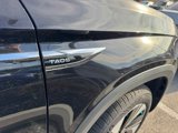 Used 2024 Volkswagen Taos SE w/ Panoramic Sunroof Package image 5
