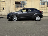 Used 2020 Toyota C-HR LE image 3