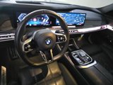 Used 2023 BMW 760i xDrive image 5