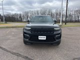 New 2025 Jeep Grand Cherokee Summit image 2