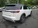 New 2025 Nissan Pathfinder Platinum image 5