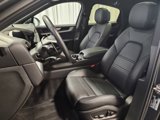 Certified 2024 Porsche Cayenne Coupe image 5
