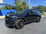Used 2024 Jeep Grand Cherokee Altitude image 2