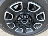 New 2025 Ford F350 Platinum w/ FX4 Off-Road Package image 4