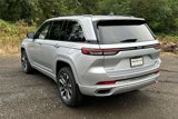New 2023 Jeep Grand Cherokee Overland w/ Advanced Protech Group III image 6