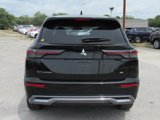 New 2025 Mitsubishi Outlander SE image 4