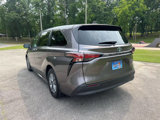 Used 2021 Toyota Sienna LE image 5