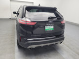 Used 2022 Ford Edge Titanium image 6