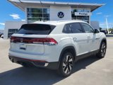 New 2025 Volkswagen Atlas Cross Sport SE image 4