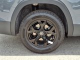 New 2025 Volkswagen Atlas Peak Edition SE image 4