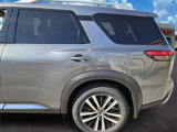 New 2025 Nissan Pathfinder Platinum image 4