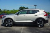 Used 2025 Volvo XC40 B5 Plus image 6