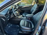 Used 2022 Ford Escape SEL w/ Technology Package image 6