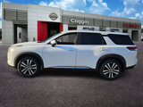 New 2025 Nissan Pathfinder Platinum image 3