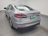 Used 2020 Ford Fusion SE image 6