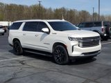 Used 2024 Chevrolet Suburban High Country w/ Advanced Technology Package image 2