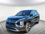 New 2025 Mitsubishi Outlander SE image 2